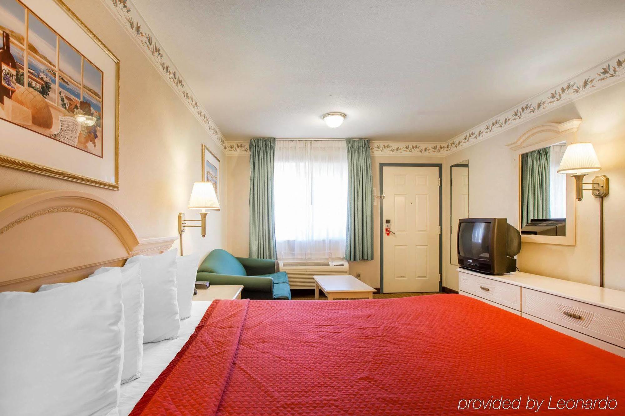 Econo Lodge Inn & Suites Lodi - Wine Country Area Zewnętrze zdjęcie