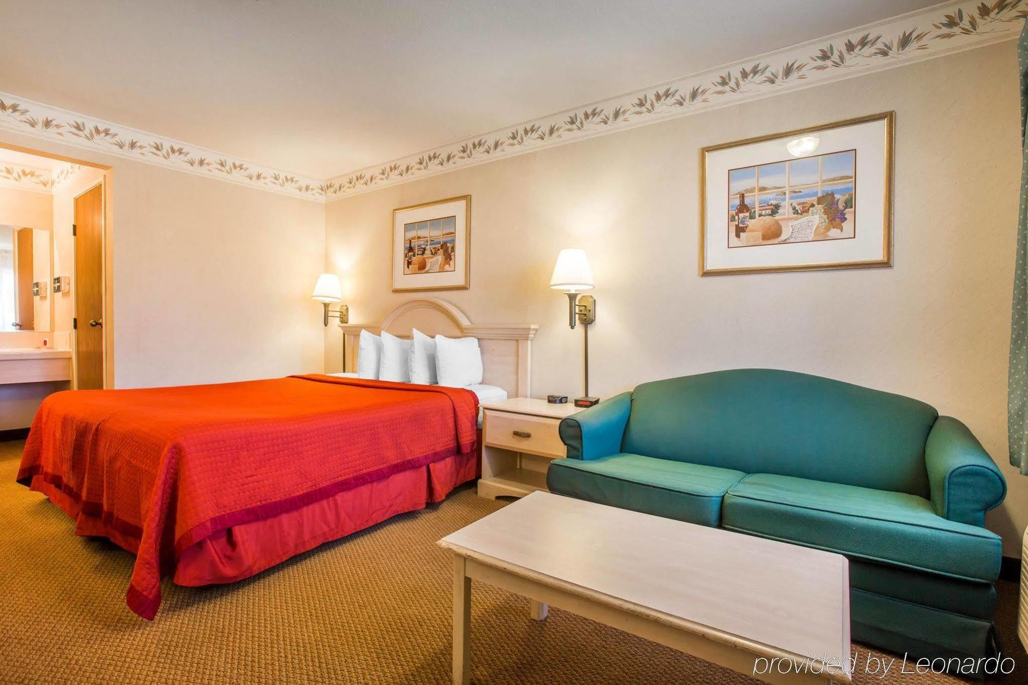 Econo Lodge Inn & Suites Lodi - Wine Country Area Zewnętrze zdjęcie