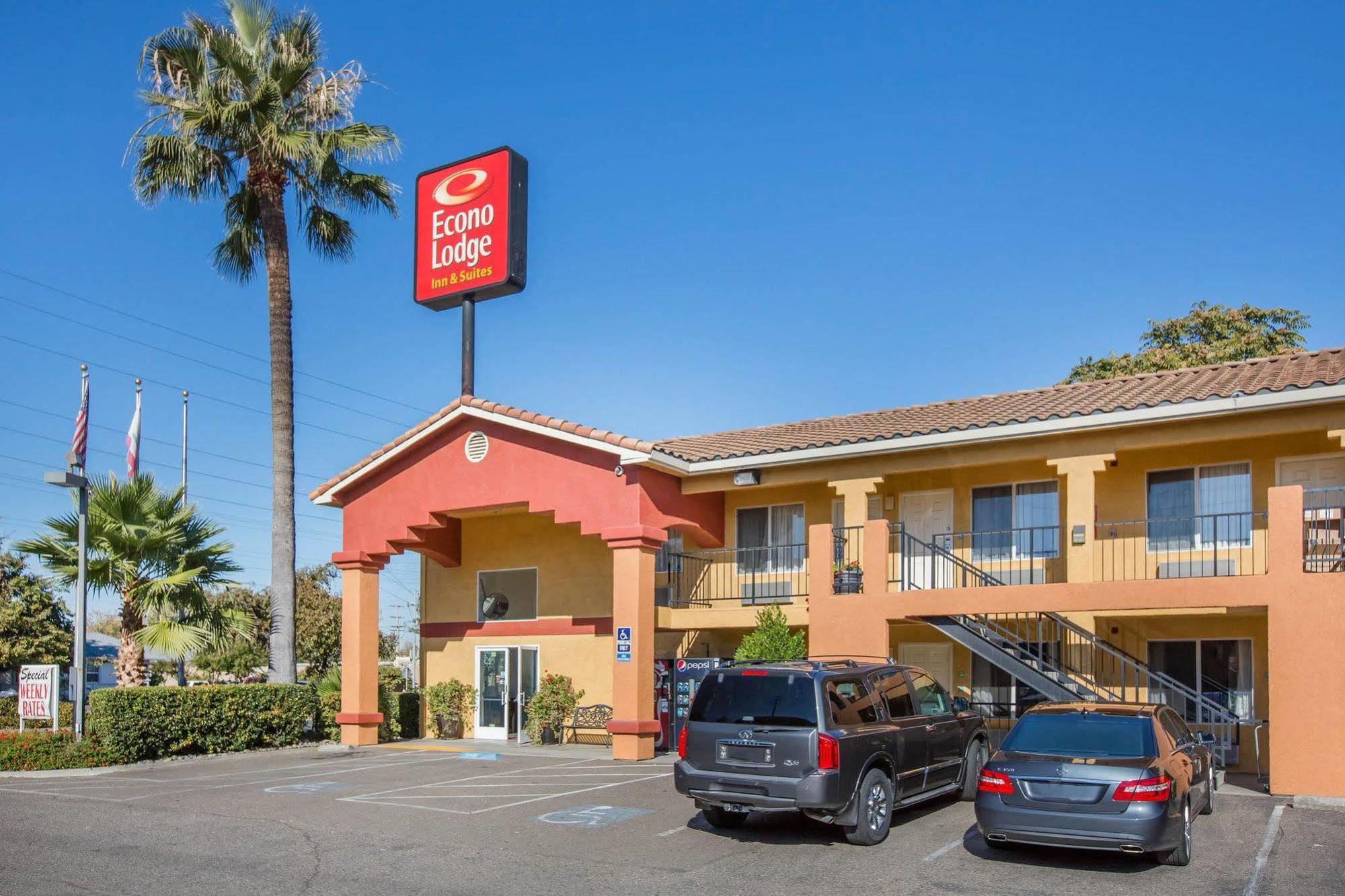 Econo Lodge Inn & Suites Lodi - Wine Country Area Zewnętrze zdjęcie